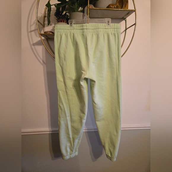 TNA CozyFleece Boyfriend Sweatpants - Picture 2 of 5